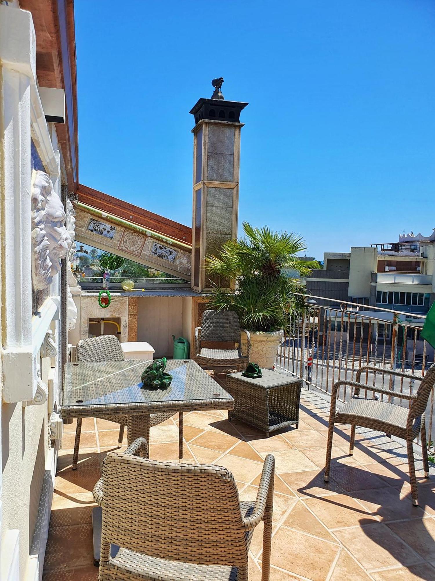 Cassiodoro Suite B&B Marina di Davoli Bagian luar foto
