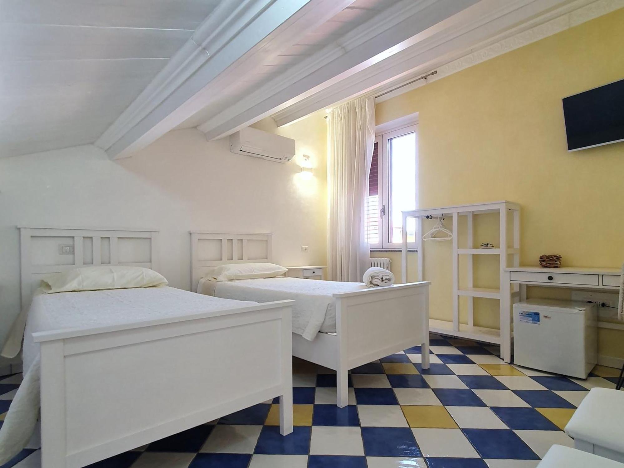 Cassiodoro Suite B&B Marina di Davoli Ruang foto